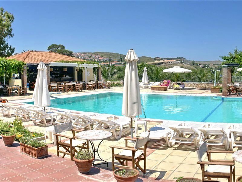 Panselinos Hotel de apartamente Eftalou